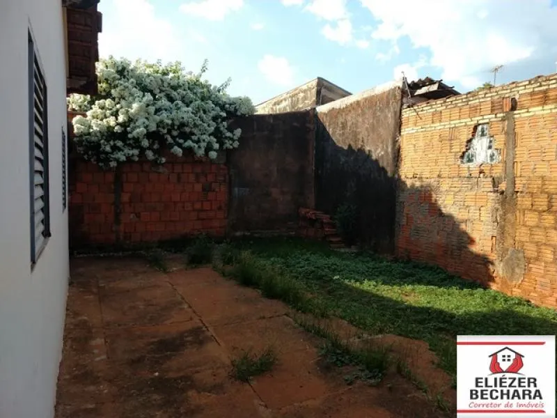 Casa à venda — foto 2 de 5