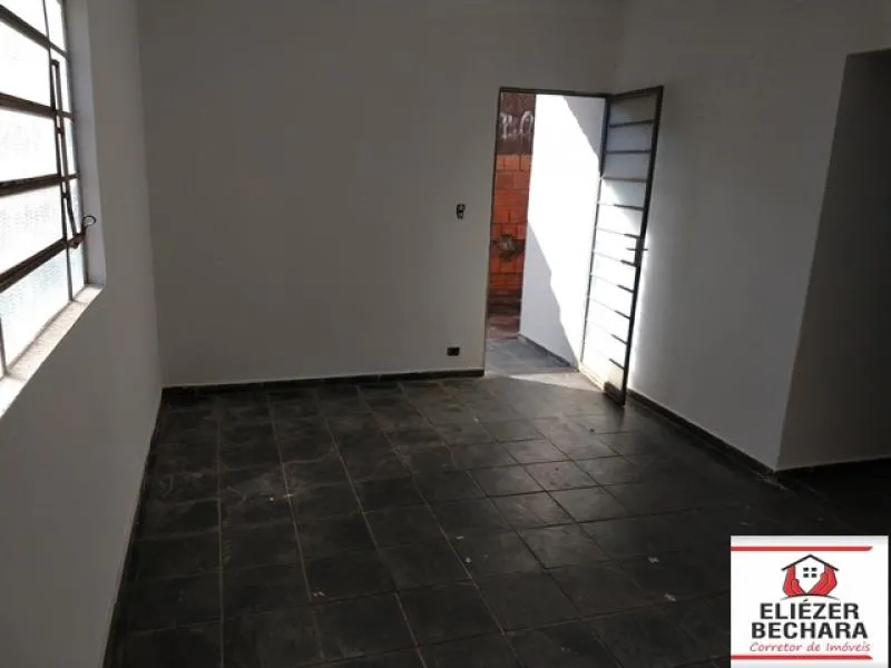 Casa à venda — foto 4 de 5