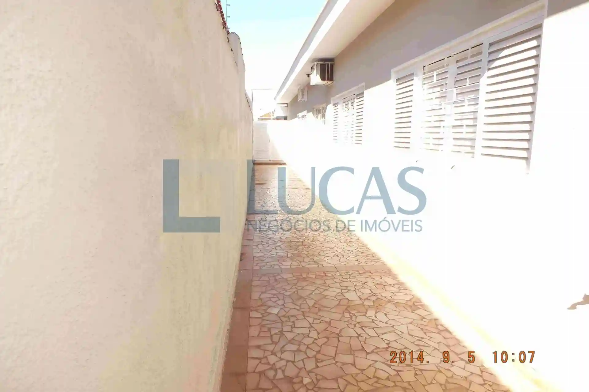 Casa Comercial com 7 quartos à venda, 329m² — foto 8 de 15
