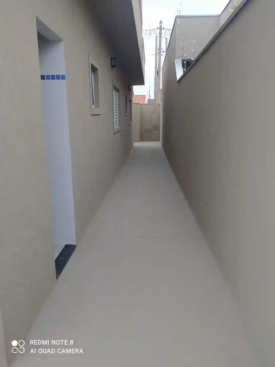 Casa com 3 quartos à venda, 200m² — foto 6 de 8