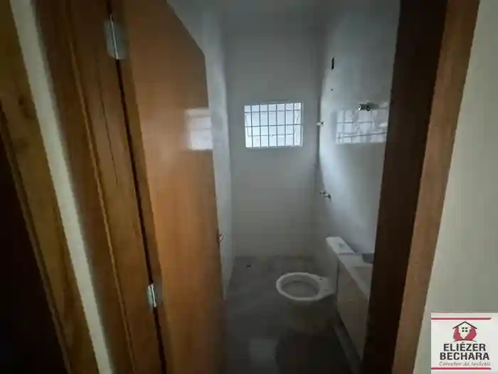 Casa com 3 quartos à venda, 60m² — foto 3 de 9