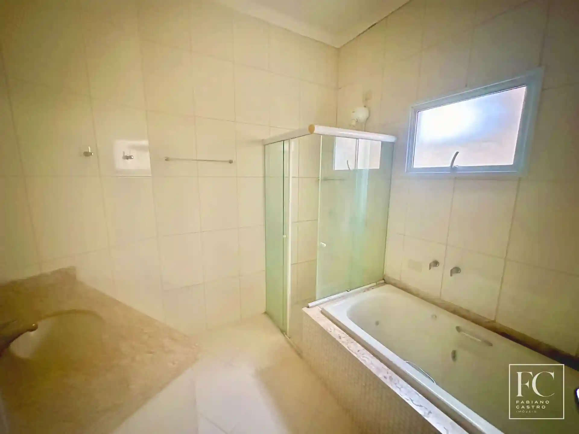 Casa de Condomínio com 3 quartos à venda, 220m² — foto 18 de 18