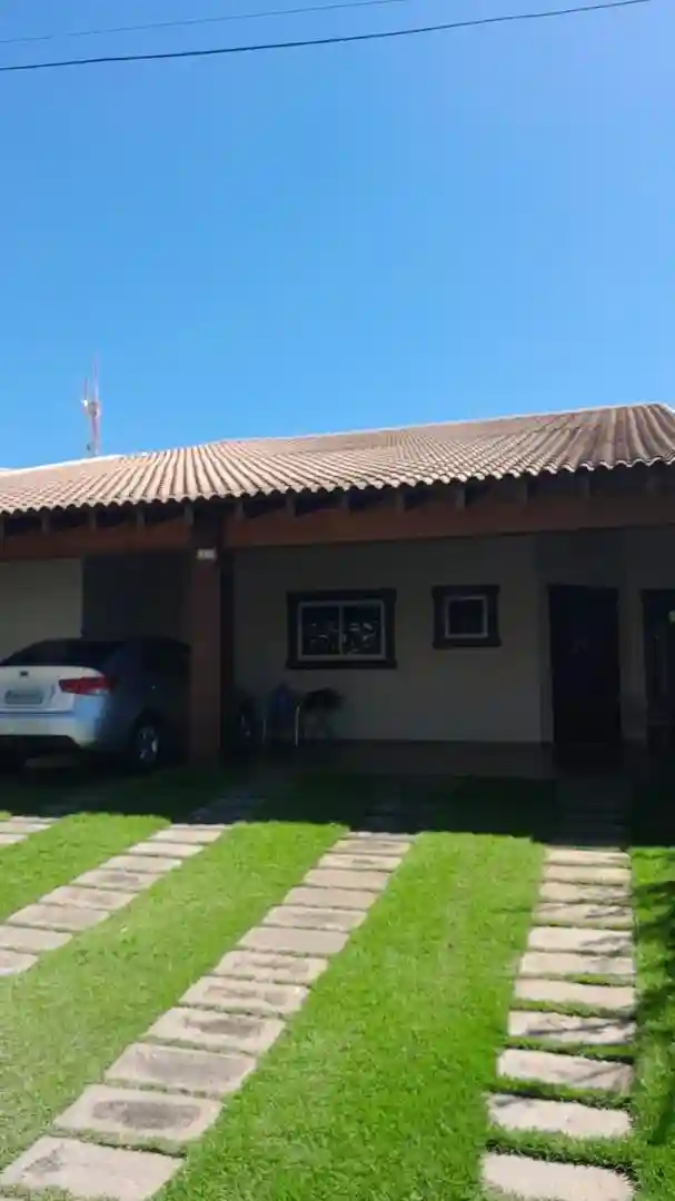 Casa de Condomínio com 3 quartos à venda, 360m² — foto 1 de 2