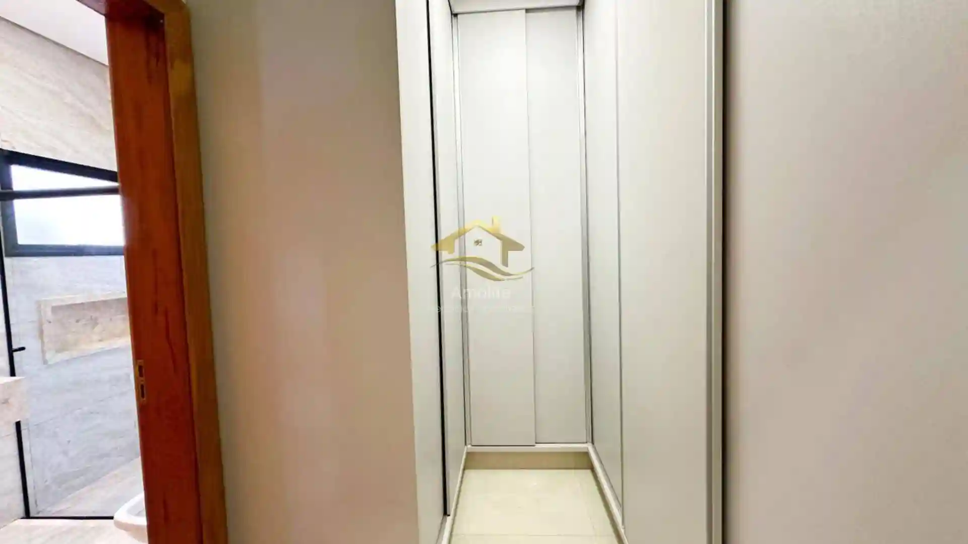Casa de Condomínio com 3 quartos à venda, 210m² — foto 5 de 24