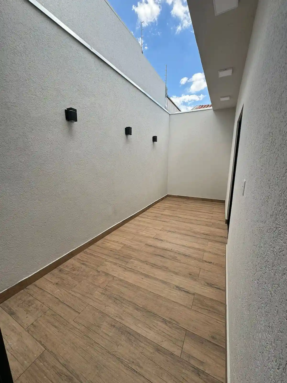 Casa com 3 quartos à venda, 300m² — foto 15 de 19