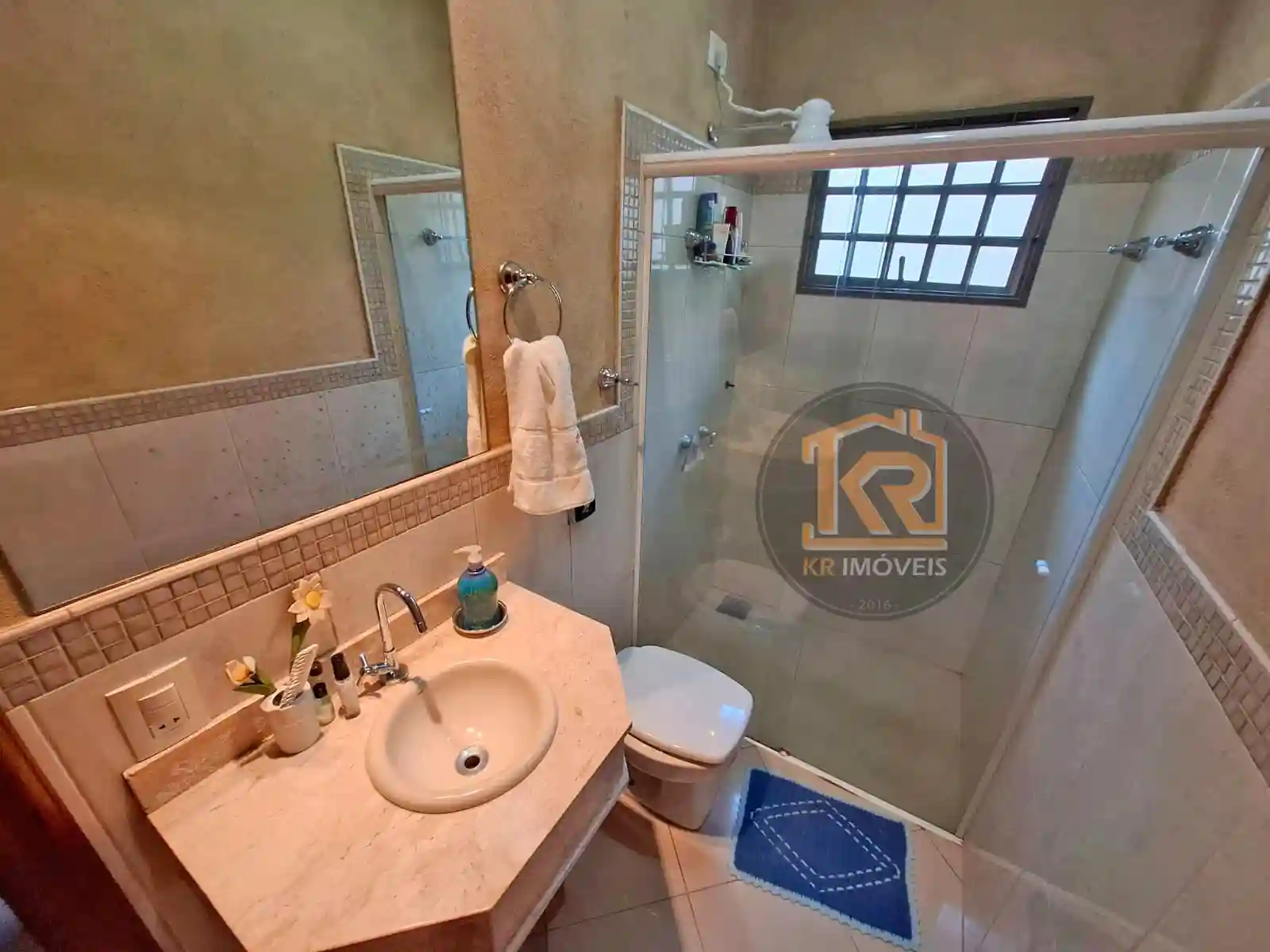 Casa com 4 quartos à venda, 415m² — foto 17 de 40