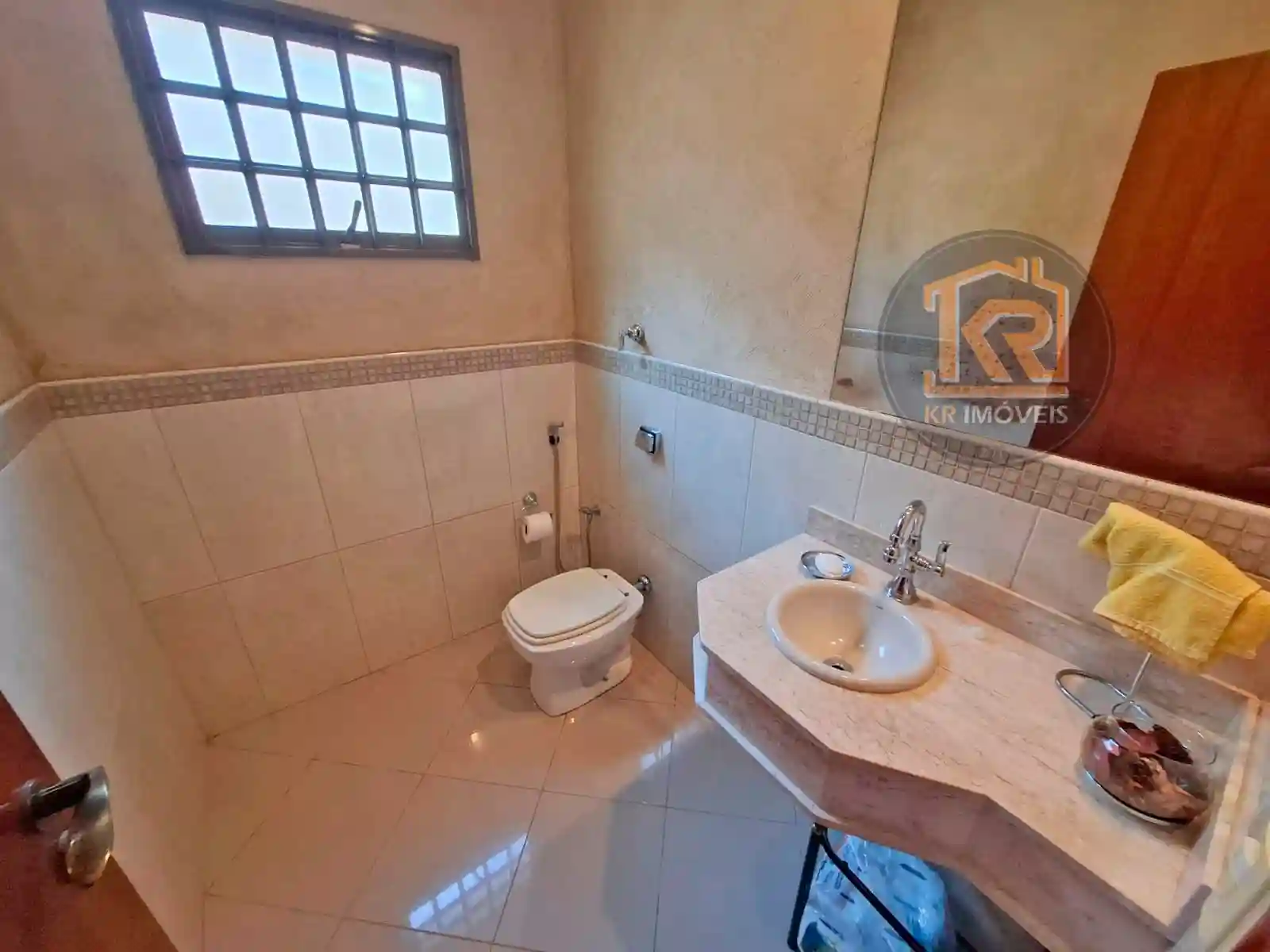 Casa com 4 quartos à venda, 415m² — foto 13 de 40