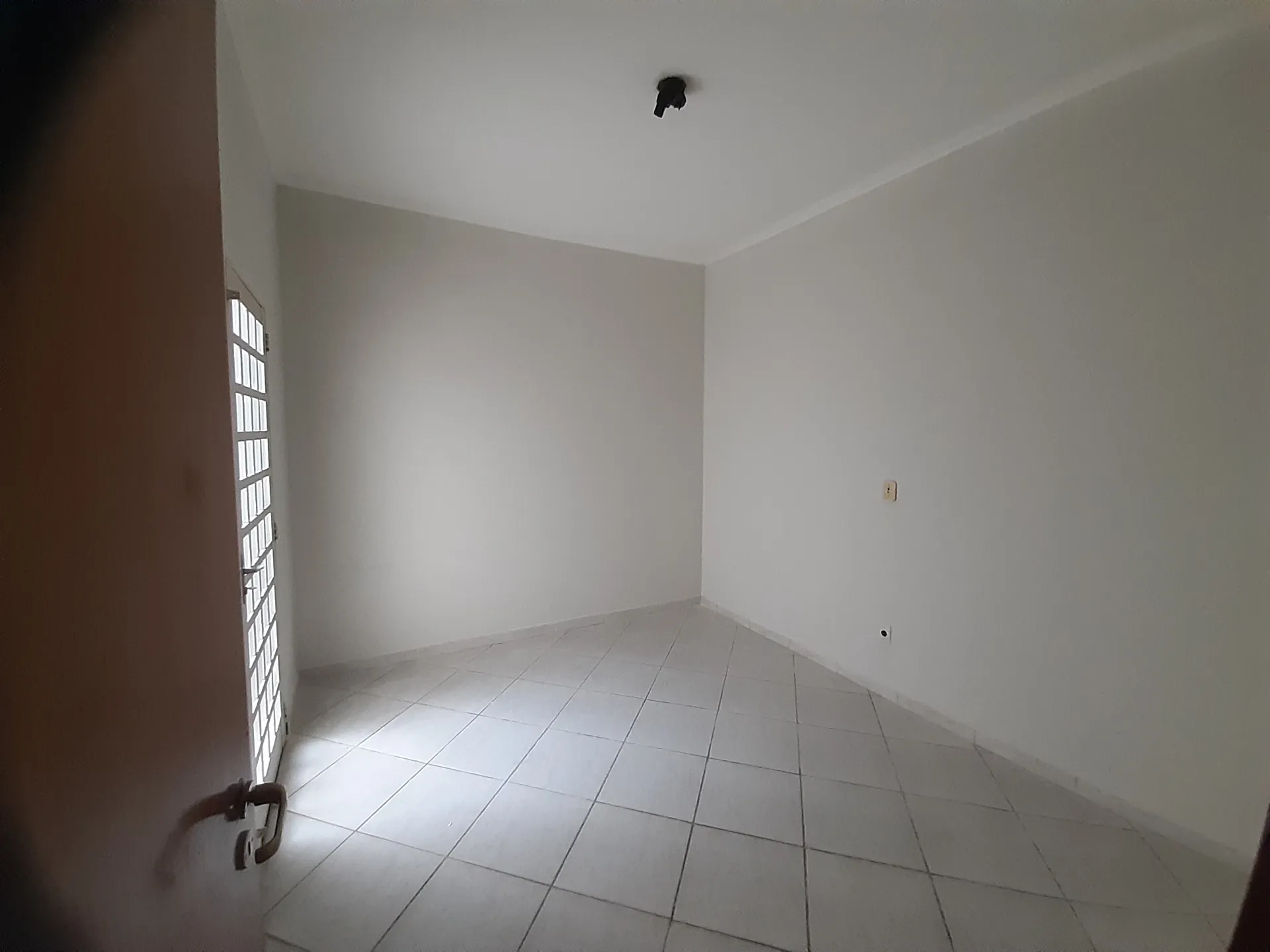 Casa com 3 quartos para aluguel, 180m² — foto 5 de 21