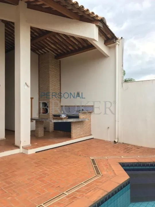 Casa à venda — foto 4 de 8