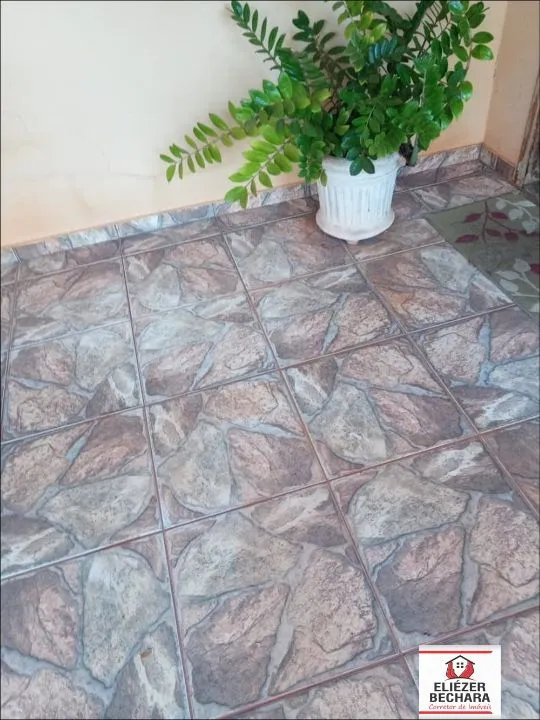 Casa à venda — foto 3 de 12