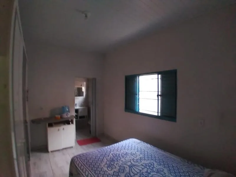 Casa à venda — foto 1 de 3