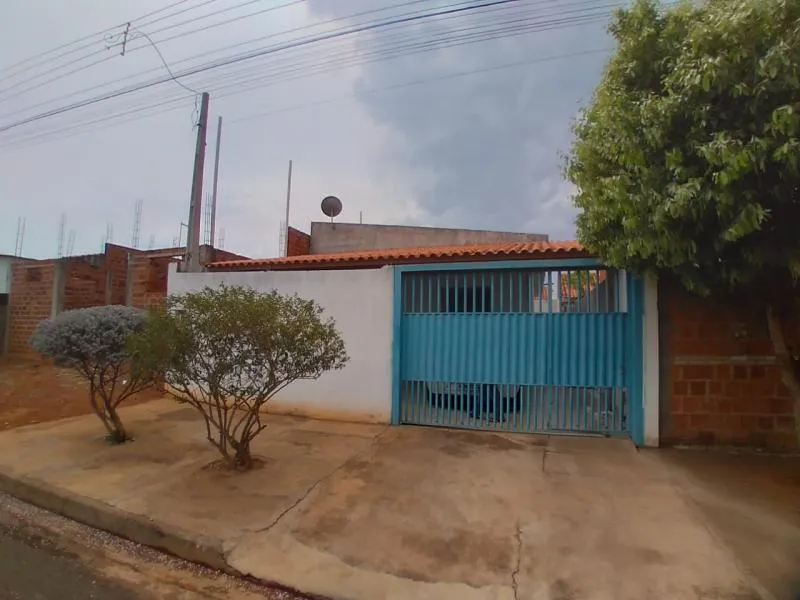 Casa à venda — foto 2 de 3