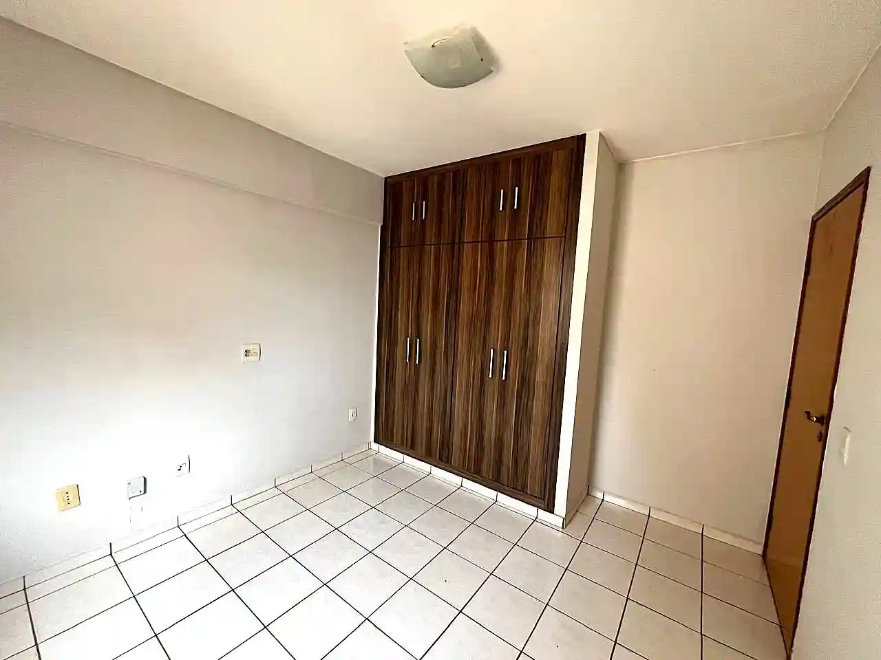 Apartamento com 2 quartos à venda, 65m² — foto 8 de 16