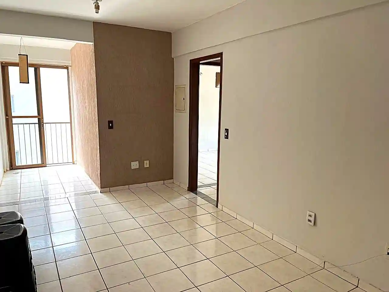 Apartamento com 2 quartos à venda, 65m² — foto 2 de 16