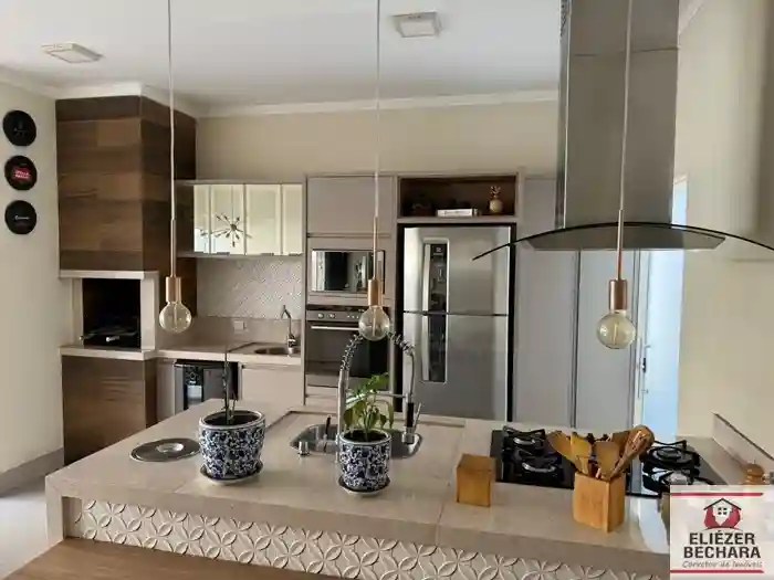 Casa com 3 quartos à venda, 140m² — foto 23 de 25