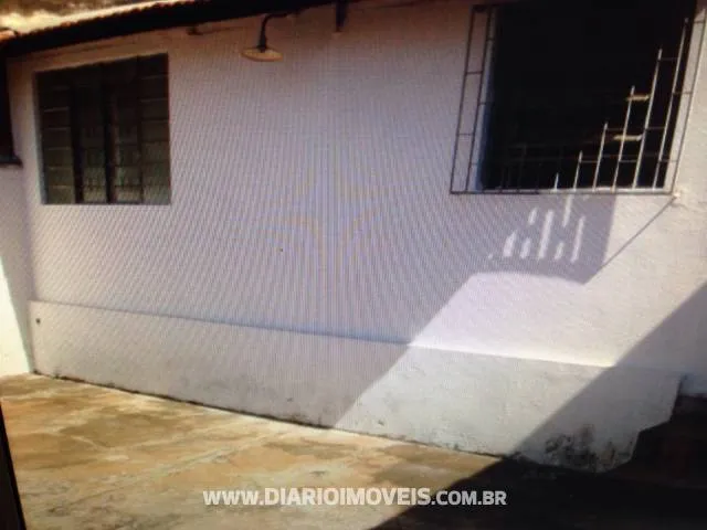 Casa à venda — foto 1 de 1