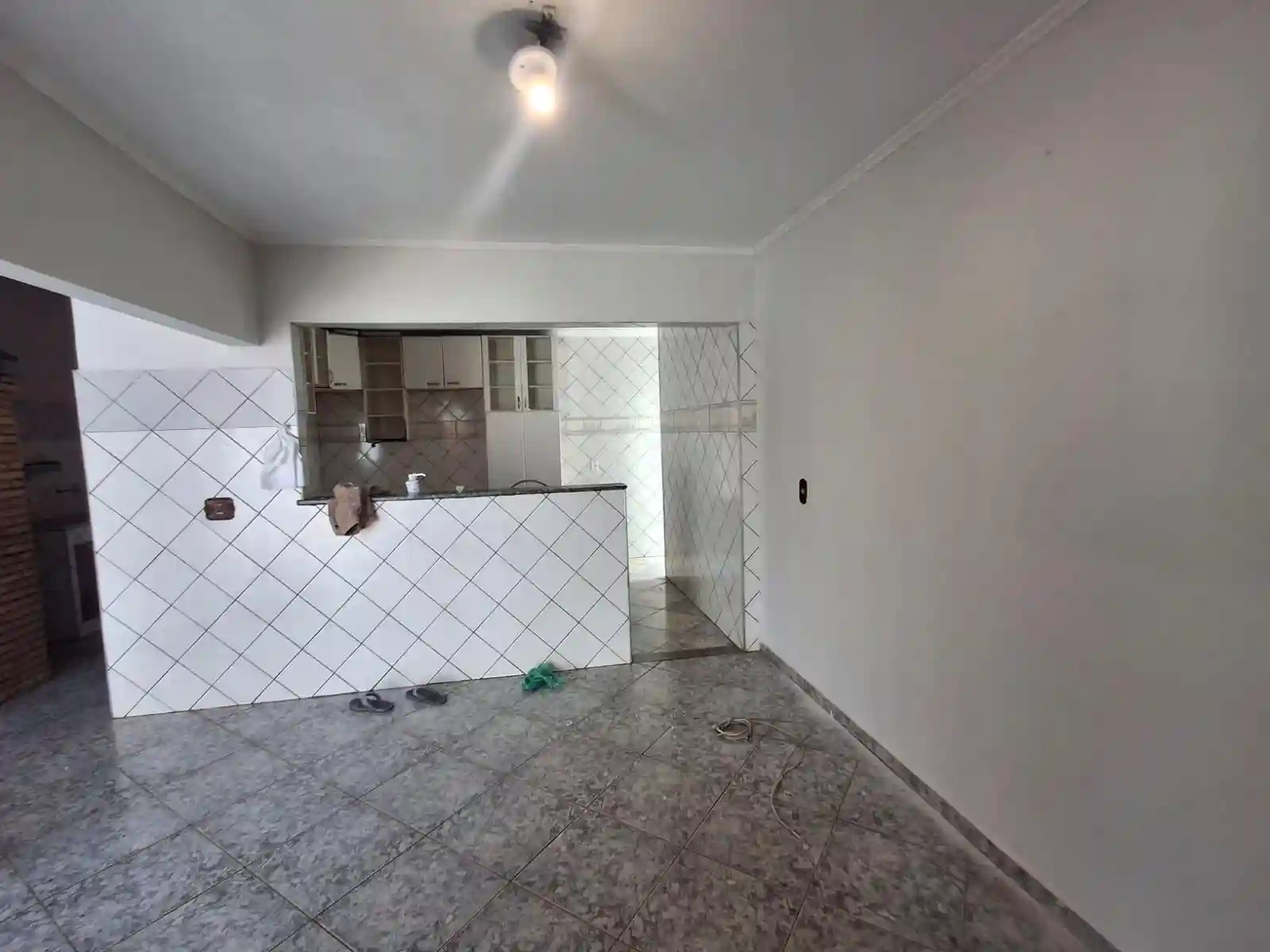 Casa com 3 quartos para aluguel, 180m² — foto 9 de 18