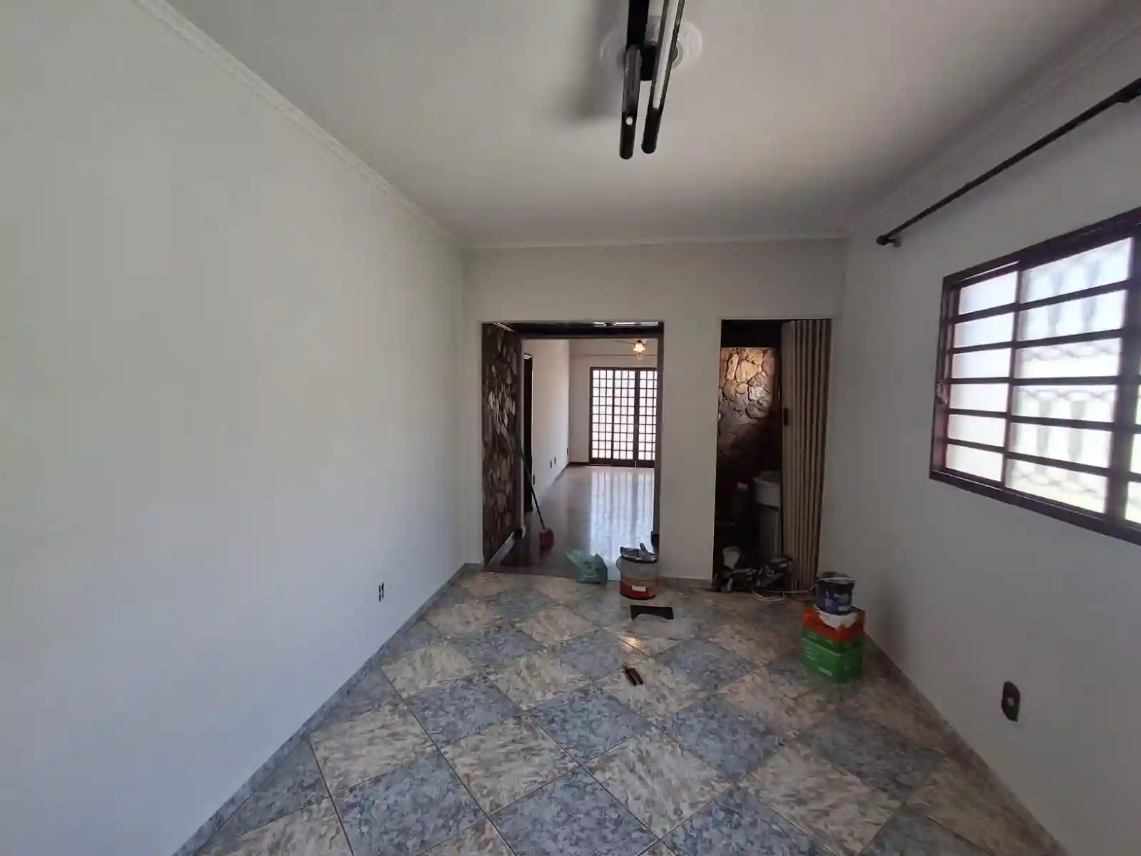 Casa com 3 quartos para aluguel, 180m² — foto 5 de 18