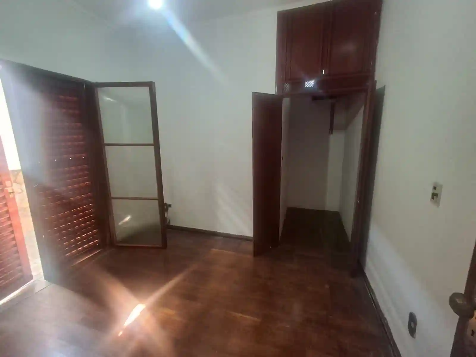 Casa com 3 quartos para aluguel, 180m² — foto 10 de 18