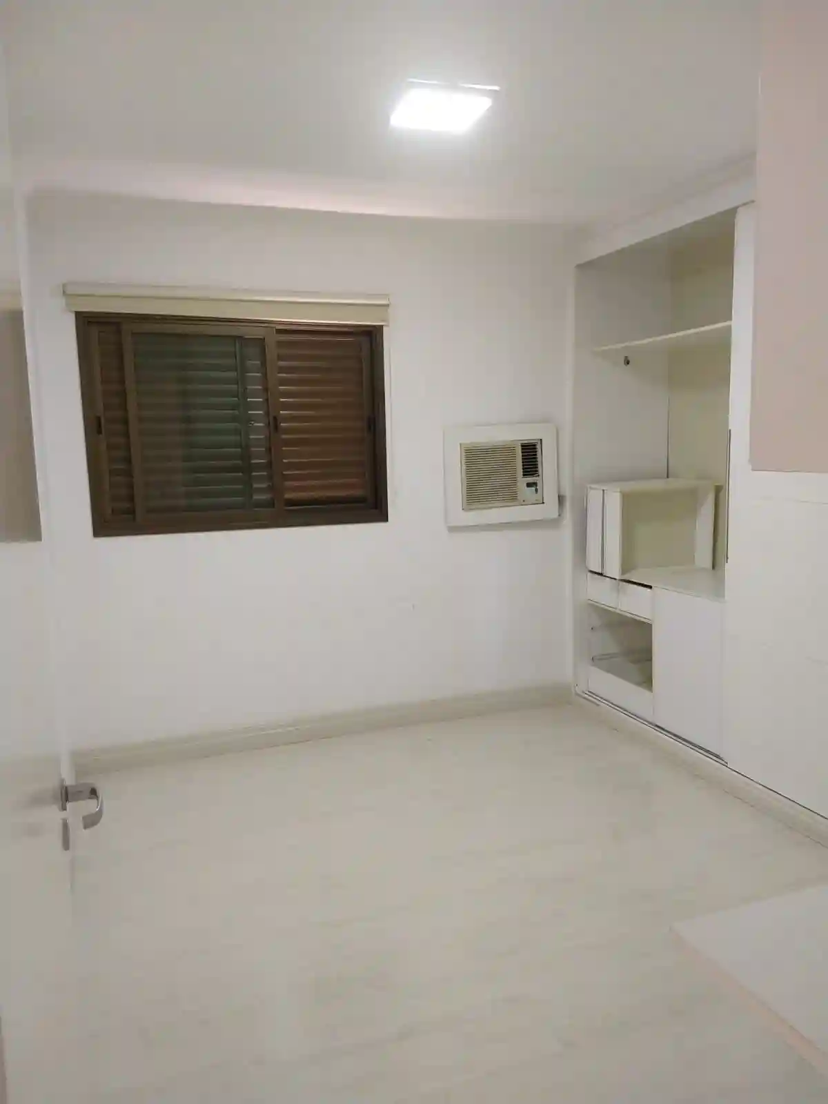 Apartamento com 3 quartos à venda, 130m² — foto 14 de 22