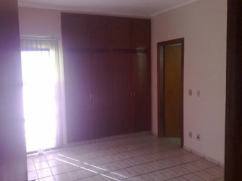 Apartamento à venda — foto 3 de 4
