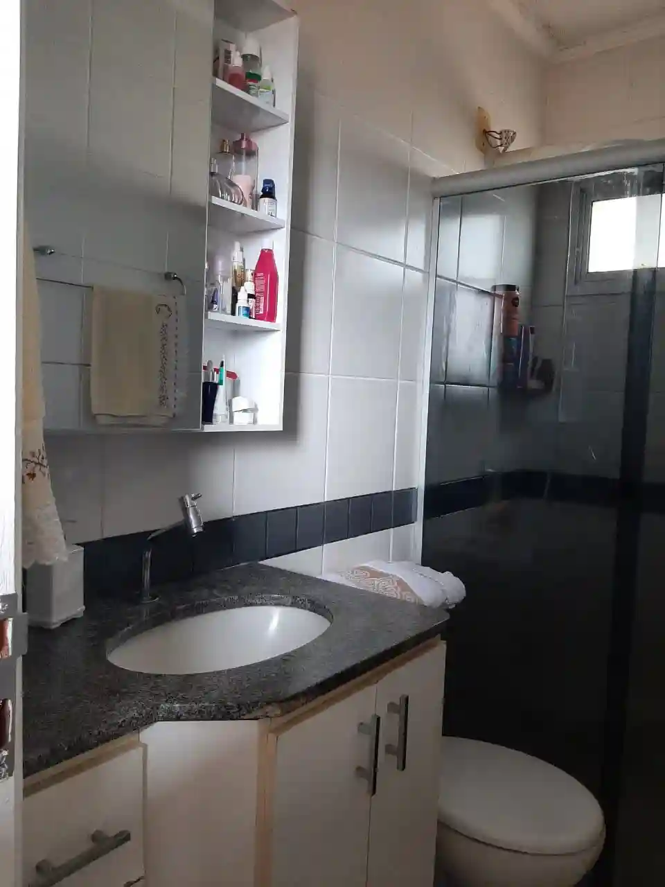 Casa de Condomínio com 3 quartos à venda, 160m² — foto 12 de 23