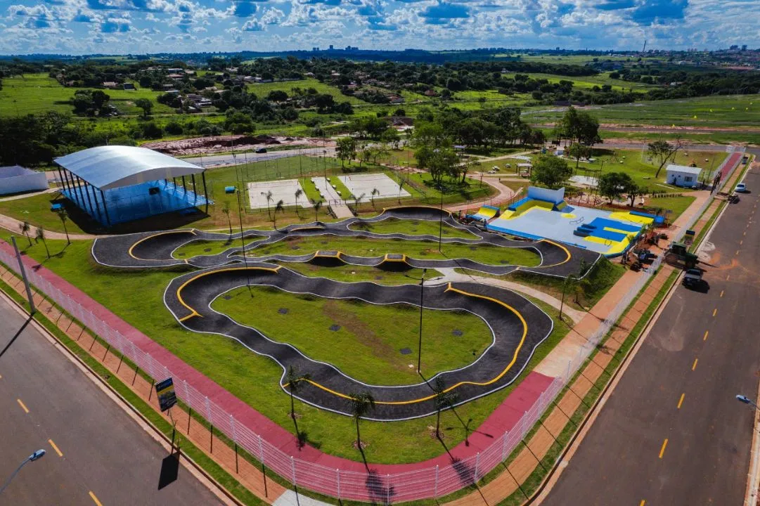 Terreno / Lote / Condomínio à venda — foto 5 de 11