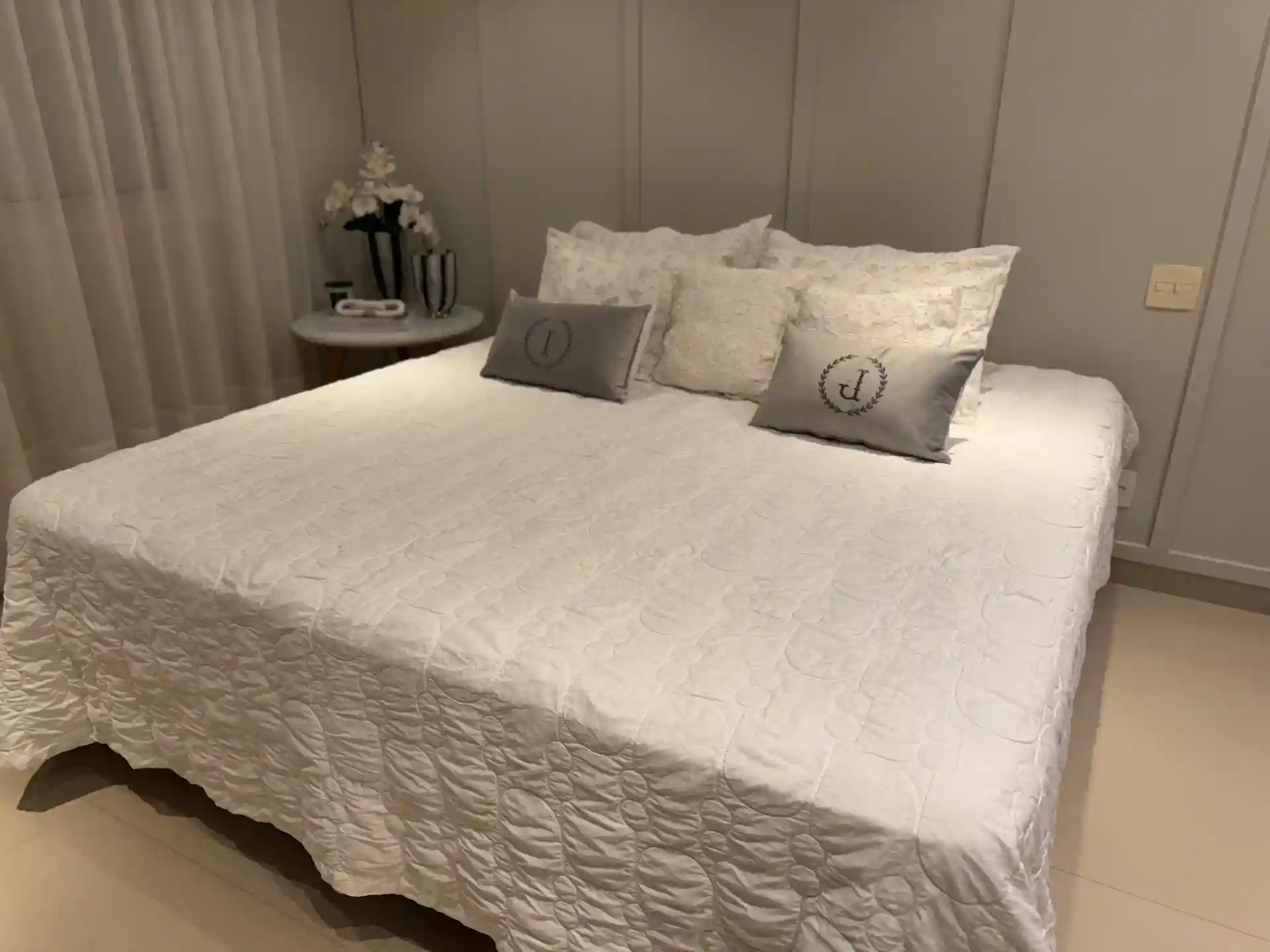 Apartamento com 4 quartos à venda, 300m² — foto 8 de 11