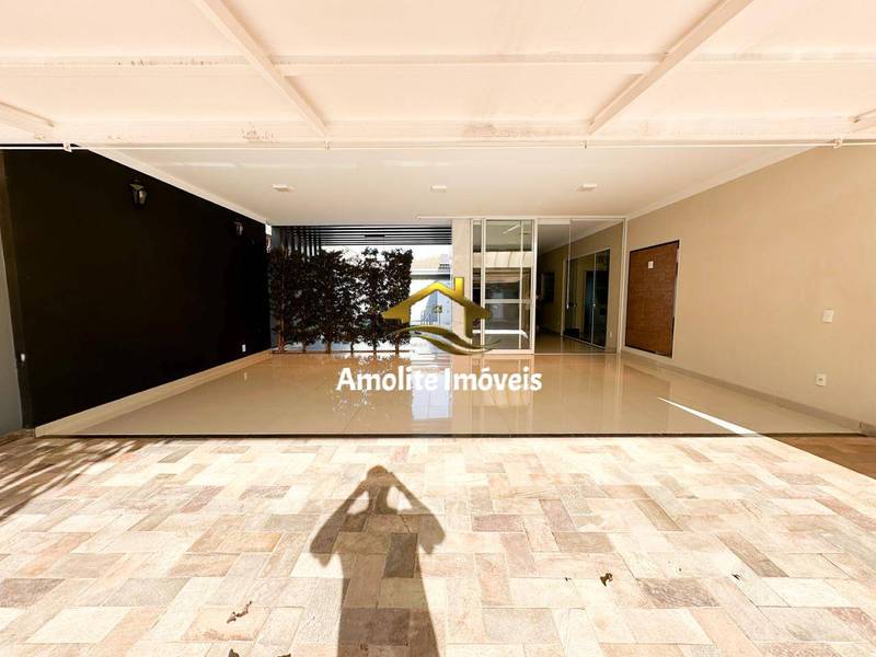 Casa de Condomínio com 4 quartos à venda, 360m² — foto 3 de 25