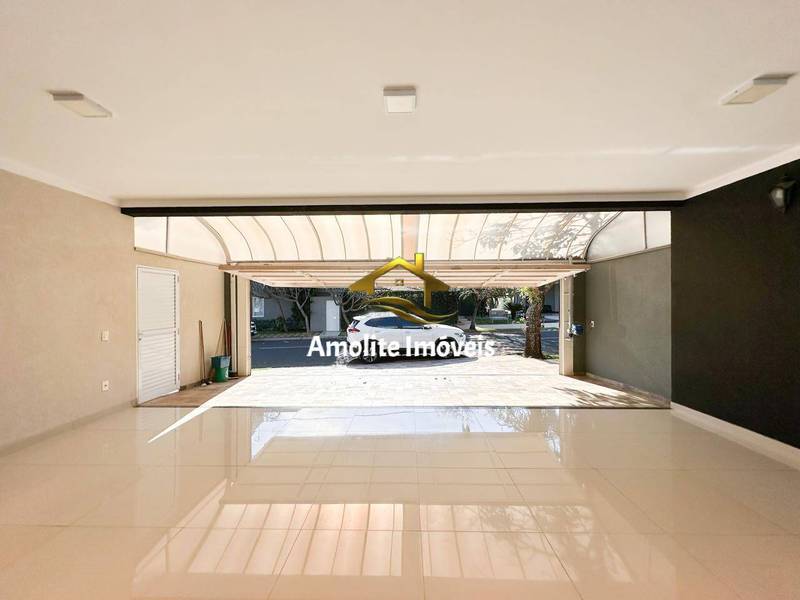 Casa de Condomínio com 4 quartos à venda, 360m² — foto 4 de 25