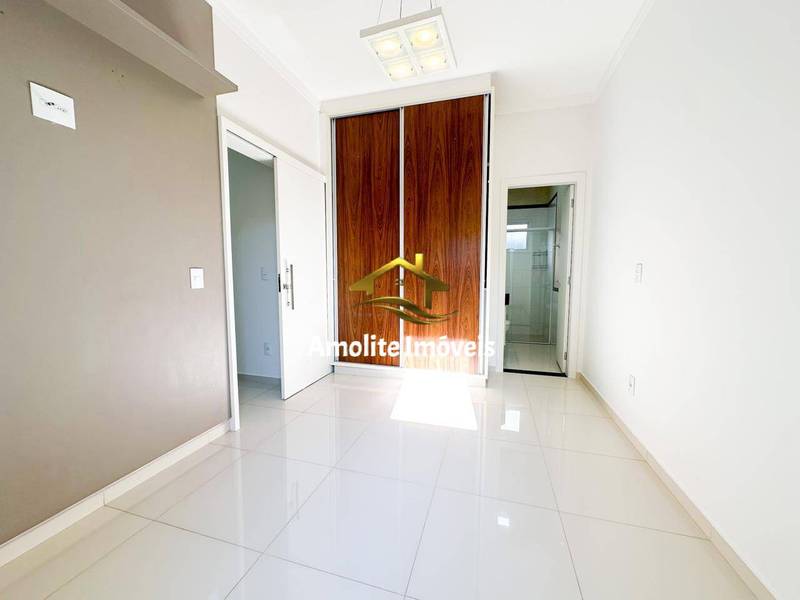Casa de Condomínio com 4 quartos à venda, 360m² — foto 13 de 25