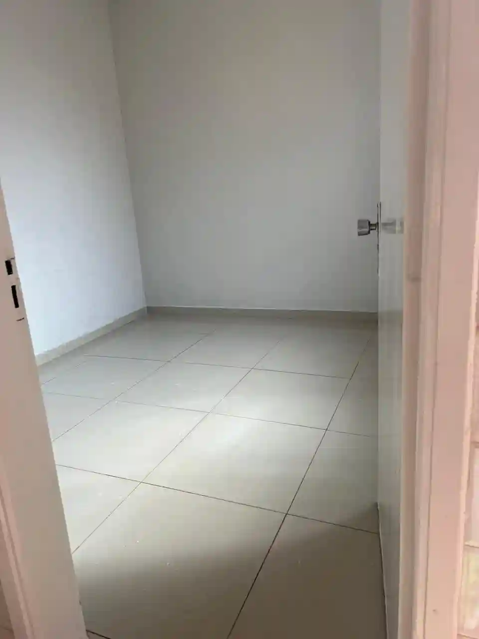 Casa com 3 quartos para aluguel, 177m² — foto 9 de 14