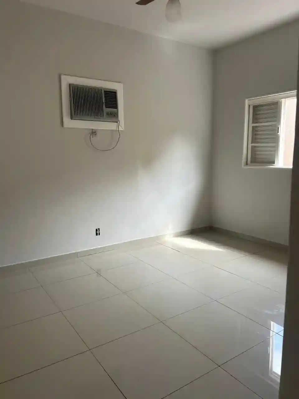 Casa com 3 quartos para aluguel, 177m² — foto 4 de 14