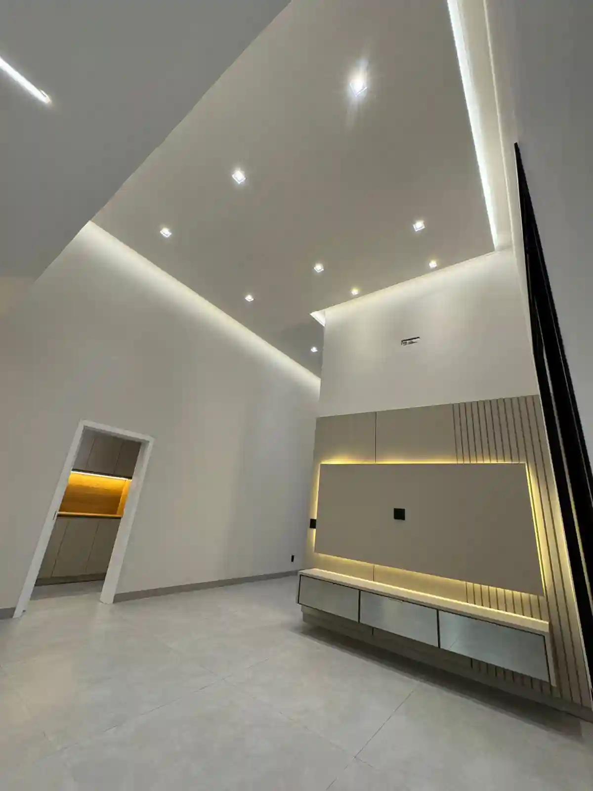 Casa de Condomínio com 3 quartos à venda, 362m² — foto 8 de 17