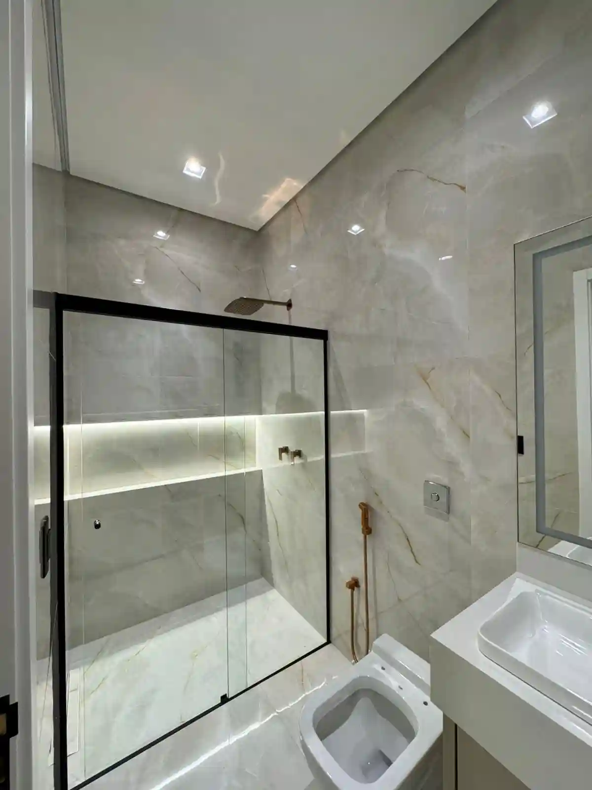 Casa de Condomínio com 3 quartos à venda, 362m² — foto 13 de 17
