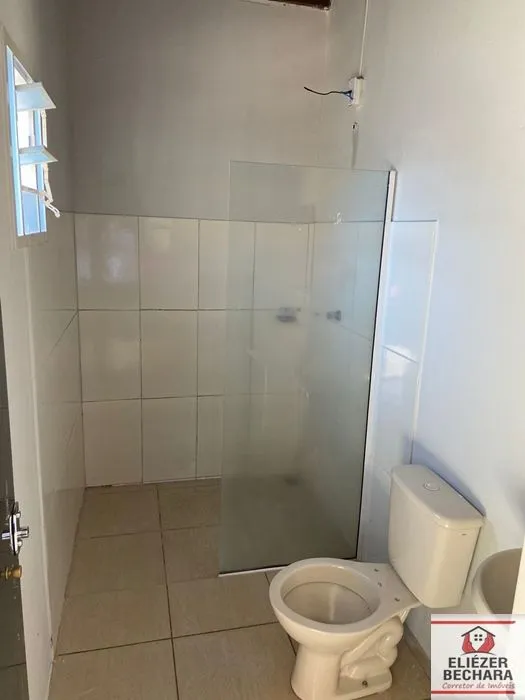 Casa de Condomínio à venda — foto 1 de 6