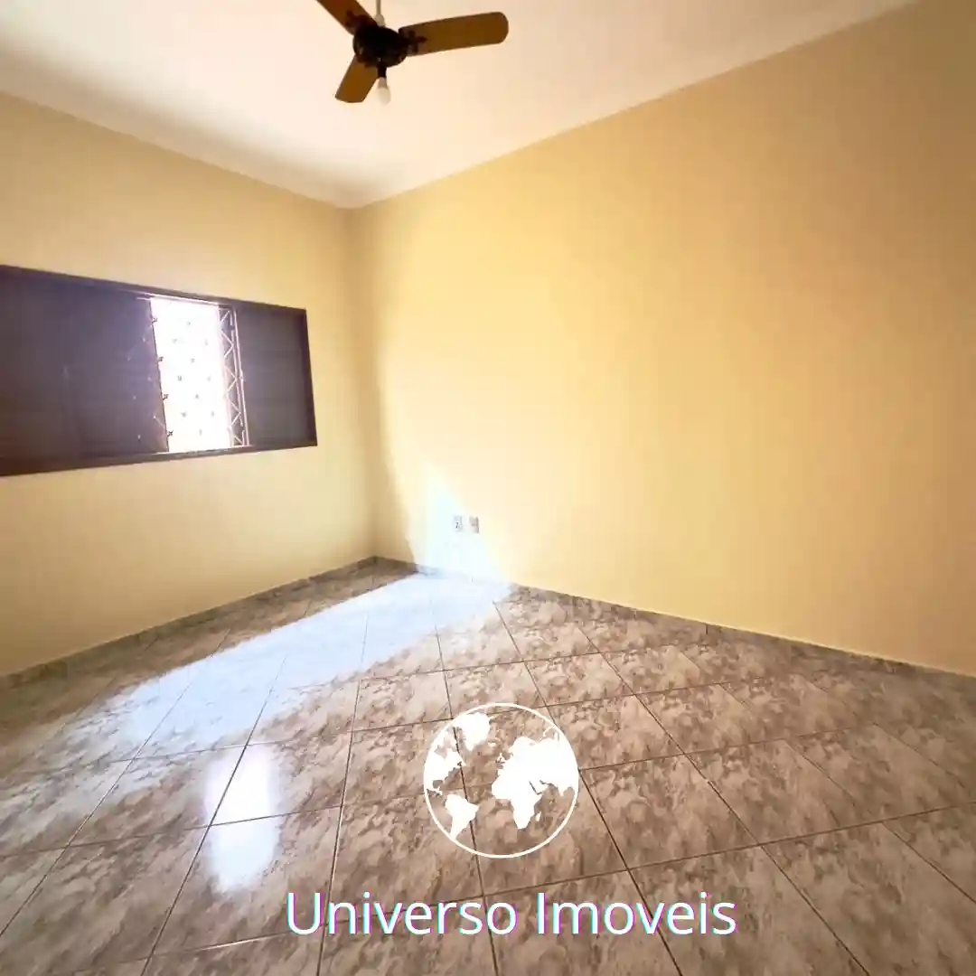 Casa com 3 quartos à venda — foto 6 de 11