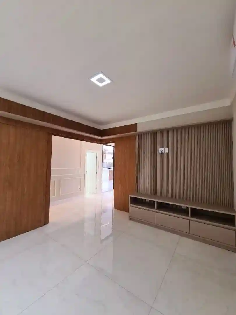 Casa de Condomínio com 4 quartos à venda, 670m² — foto 4 de 23