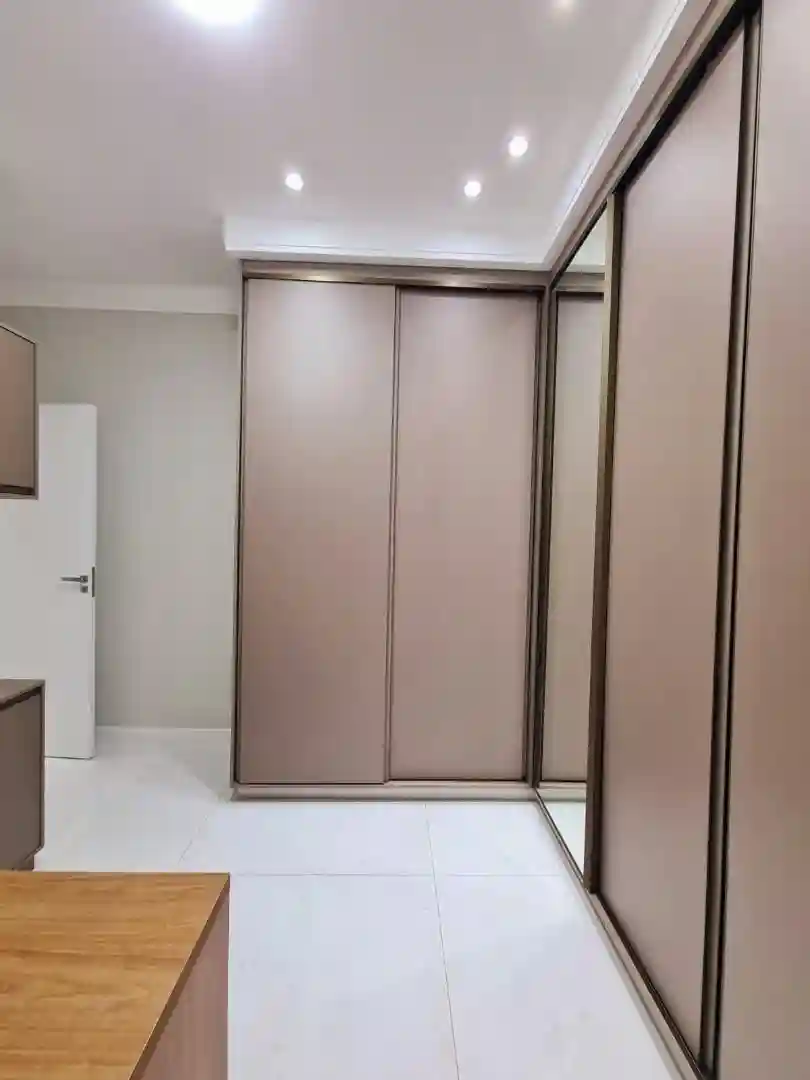 Casa de Condomínio com 4 quartos à venda, 670m² — foto 5 de 23