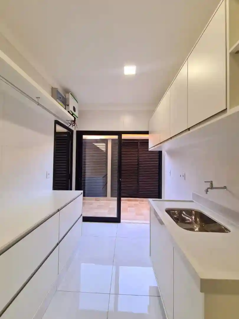 Casa de Condomínio com 4 quartos à venda, 670m² — foto 20 de 23