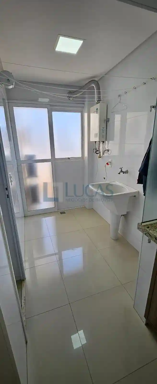 Apartamento com 3 quartos à venda, 130m² — foto 8 de 22