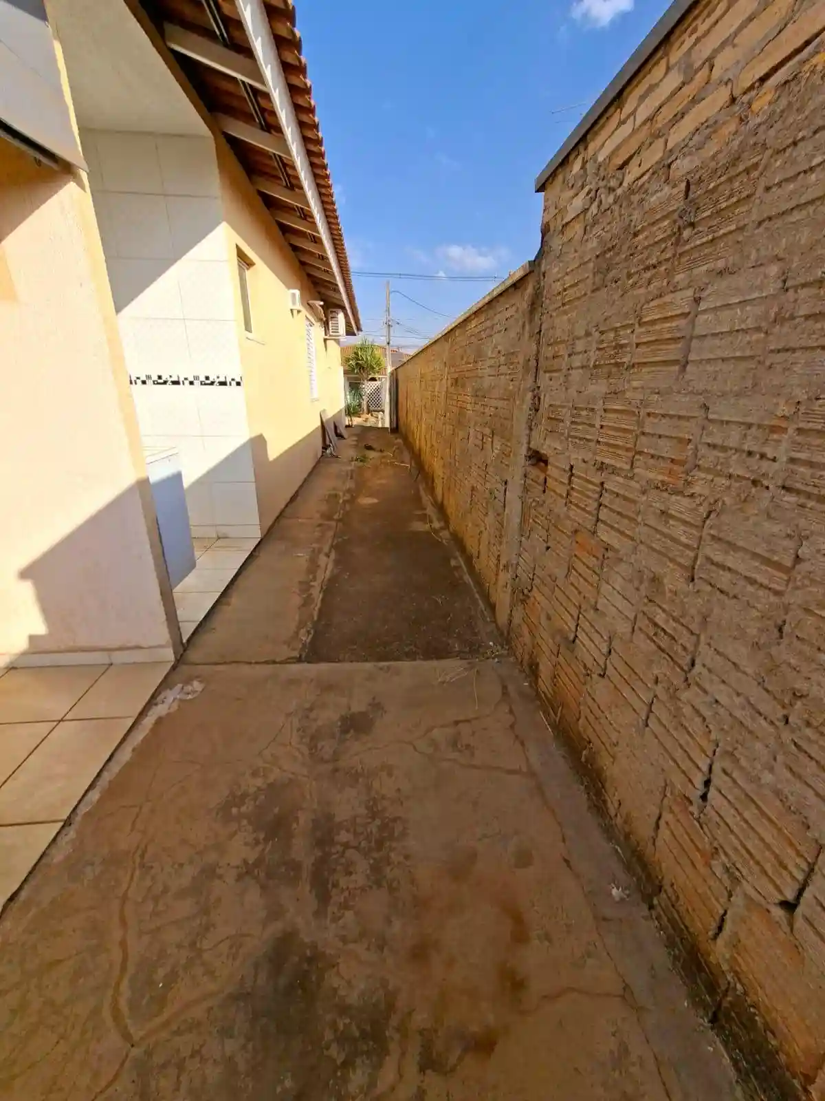 Casa de Condomínio com 3 quartos à venda, 10m² — foto 6 de 9