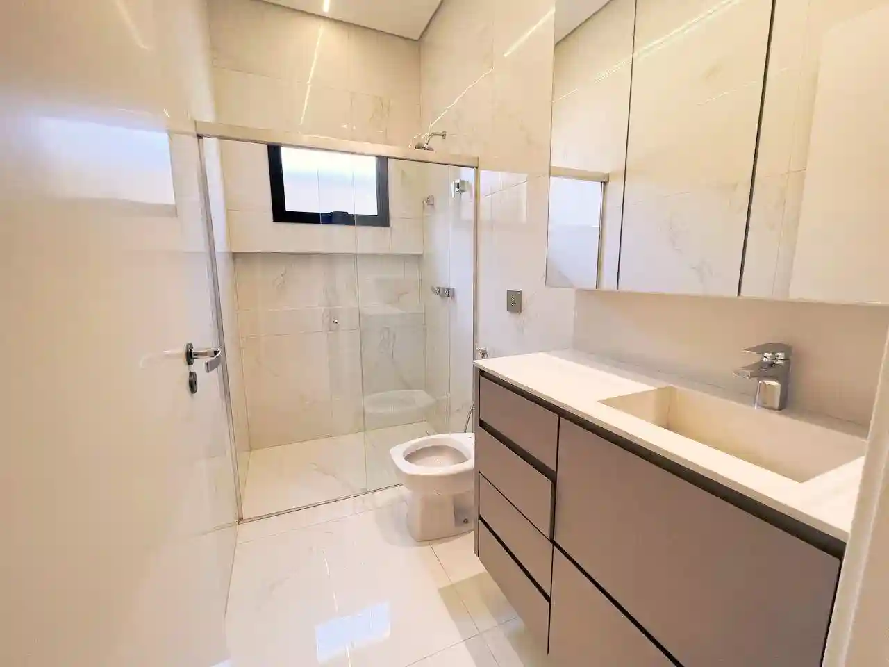 Casa de Condomínio com 4 quartos à venda, 249m² — foto 14 de 26