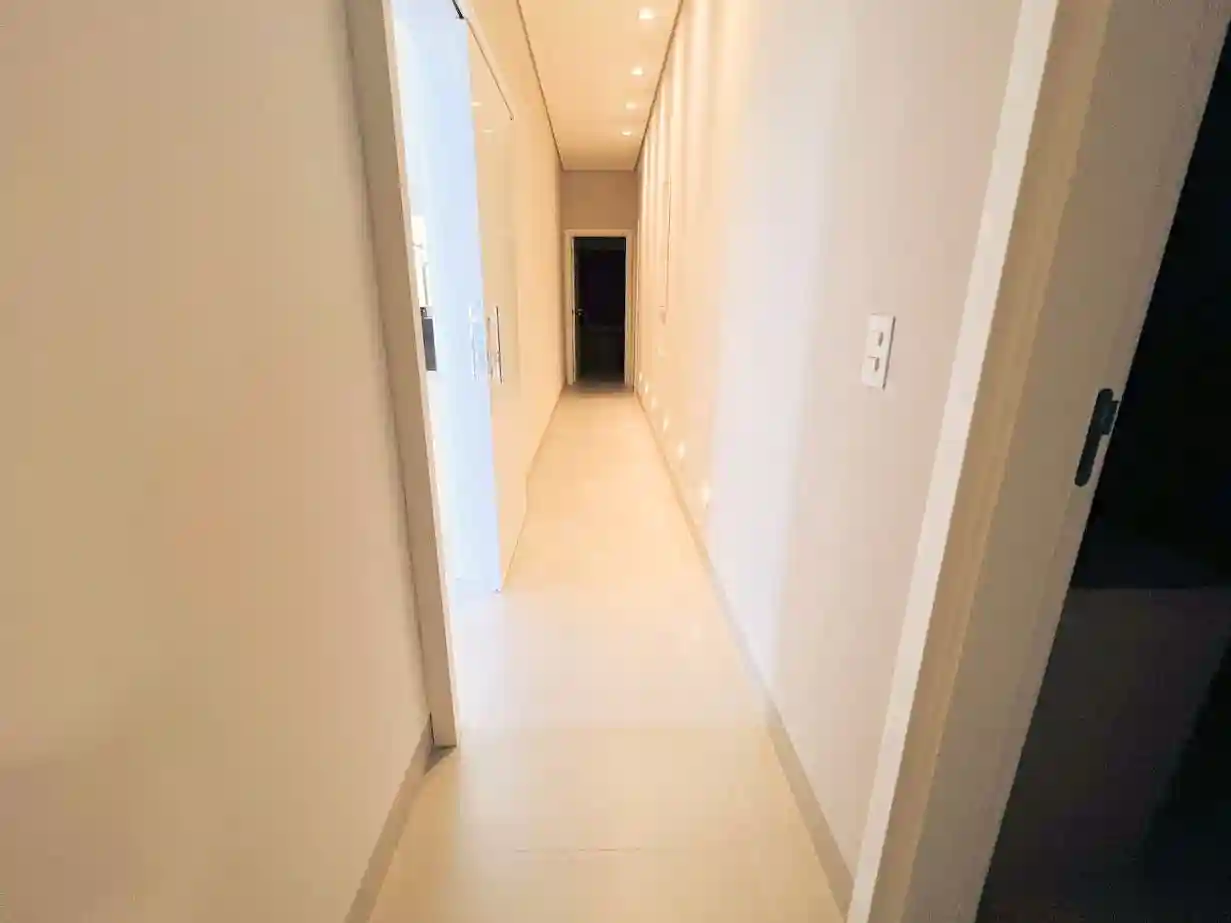 Casa de Condomínio com 4 quartos à venda, 249m² — foto 13 de 26