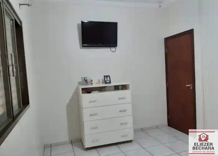 Casa com 3 quartos à venda, 256m² — foto 21 de 29
