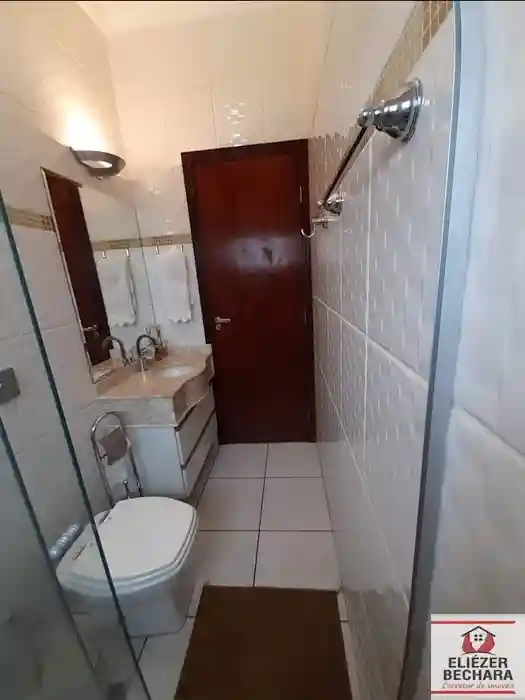 Casa com 3 quartos à venda, 256m² — foto 23 de 29