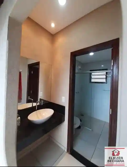 Casa com 3 quartos à venda, 256m² — foto 14 de 29