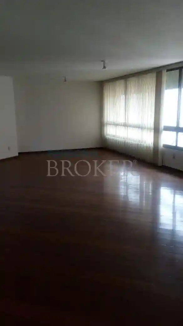 Apartamento à venda — foto 1 de 18