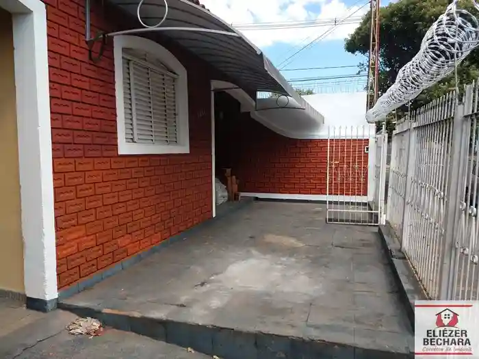 Casa à venda — foto 2 de 39