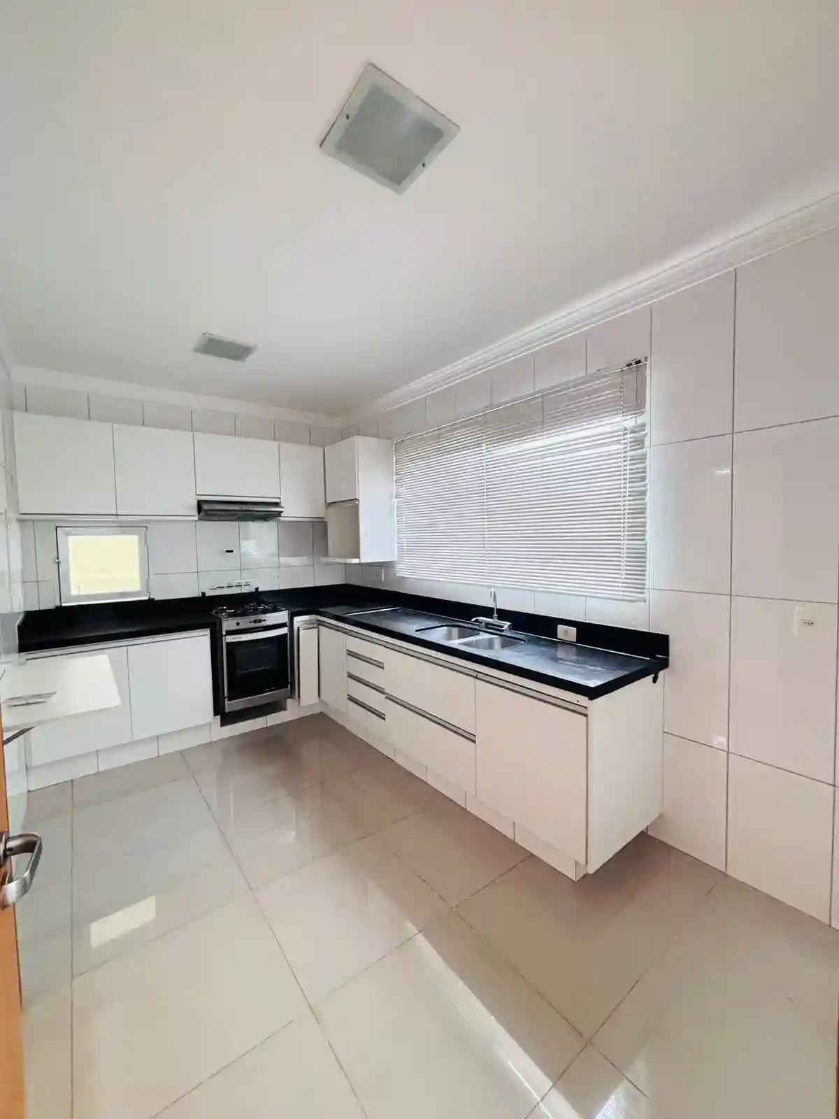 Apartamento com 3 quartos à venda, 158m² — foto 10 de 60